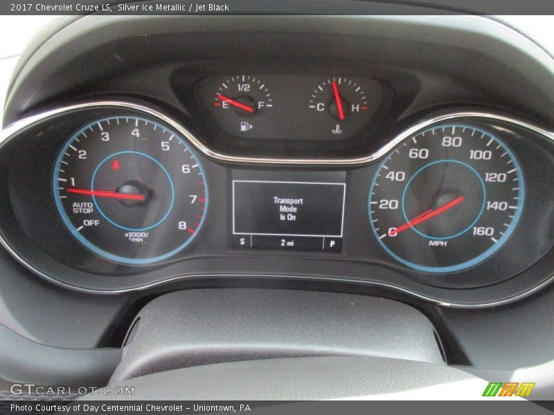 Silver Ice Metallic / Jet Black 2017 Chevrolet Cruze LS