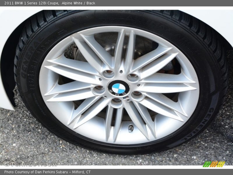 Alpine White / Black 2011 BMW 1 Series 128i Coupe