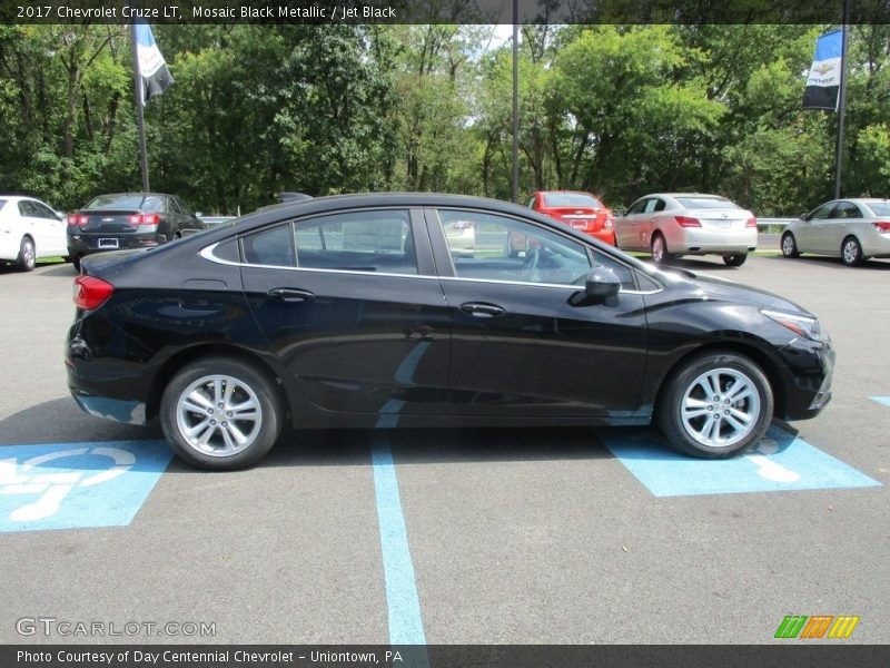 Mosaic Black Metallic / Jet Black 2017 Chevrolet Cruze LT