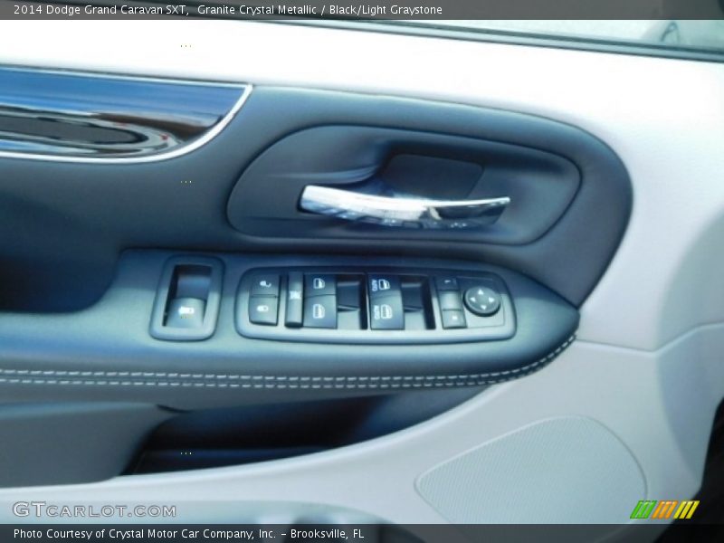 Granite Crystal Metallic / Black/Light Graystone 2014 Dodge Grand Caravan SXT
