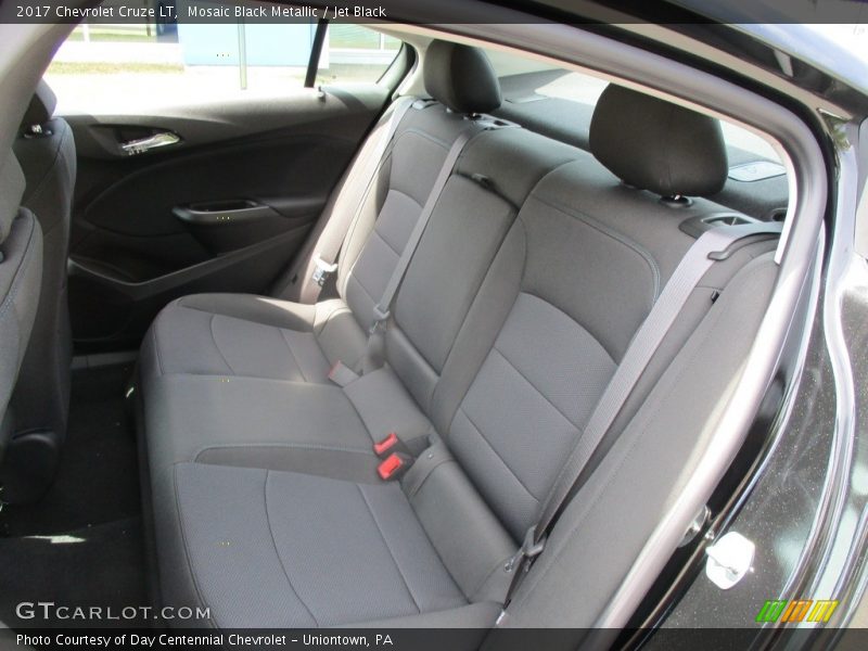 Mosaic Black Metallic / Jet Black 2017 Chevrolet Cruze LT