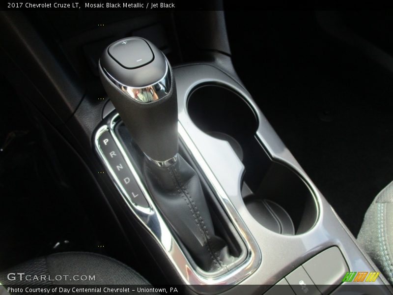 Mosaic Black Metallic / Jet Black 2017 Chevrolet Cruze LT
