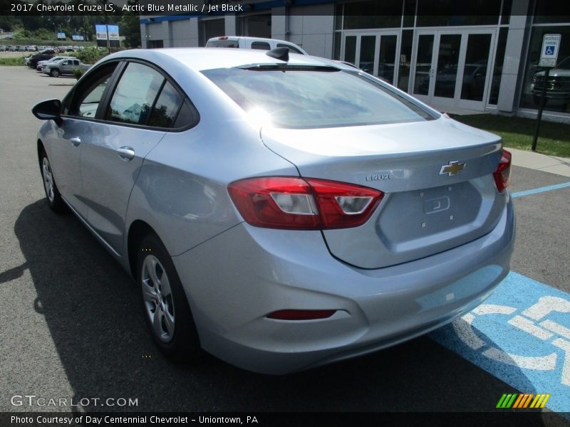 Arctic Blue Metallic / Jet Black 2017 Chevrolet Cruze LS