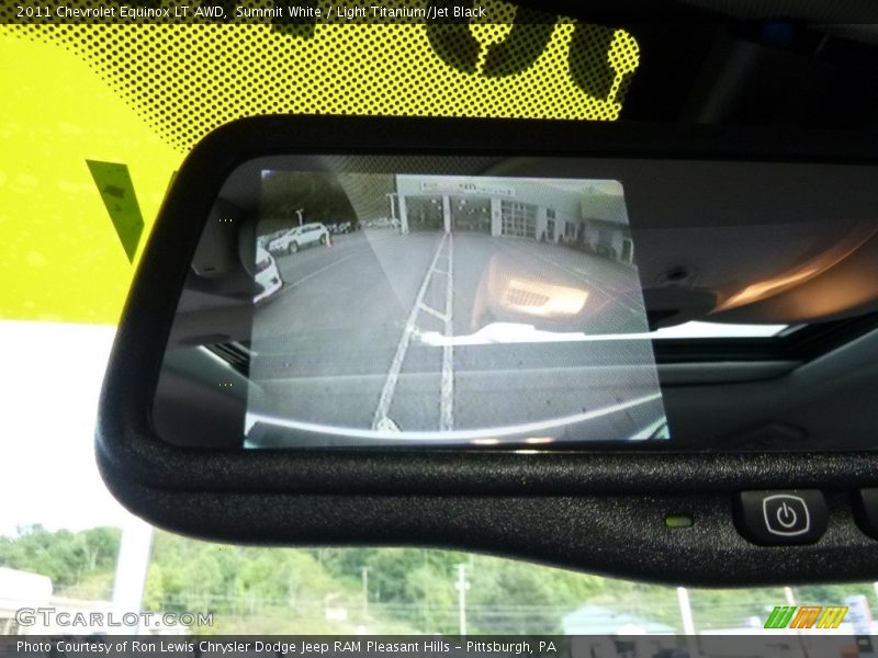 Summit White / Light Titanium/Jet Black 2011 Chevrolet Equinox LT AWD