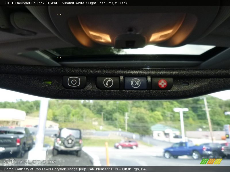 Summit White / Light Titanium/Jet Black 2011 Chevrolet Equinox LT AWD