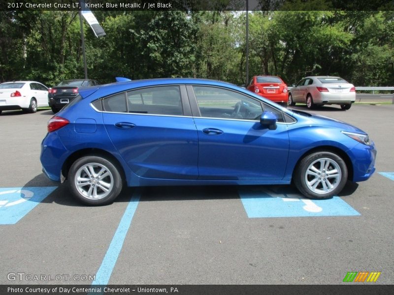 Kinetic Blue Metallic / Jet Black 2017 Chevrolet Cruze LT