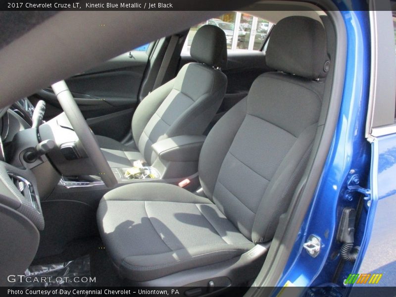 Kinetic Blue Metallic / Jet Black 2017 Chevrolet Cruze LT
