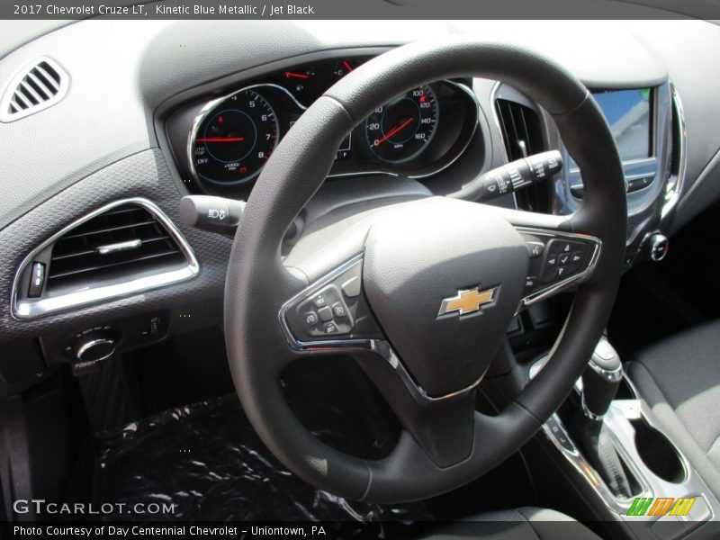 Kinetic Blue Metallic / Jet Black 2017 Chevrolet Cruze LT