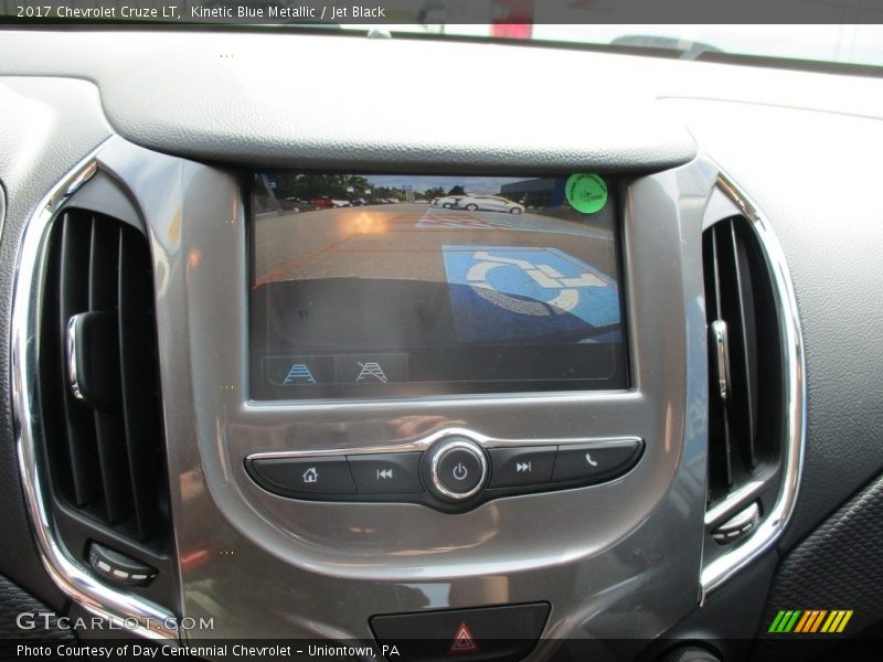 Kinetic Blue Metallic / Jet Black 2017 Chevrolet Cruze LT