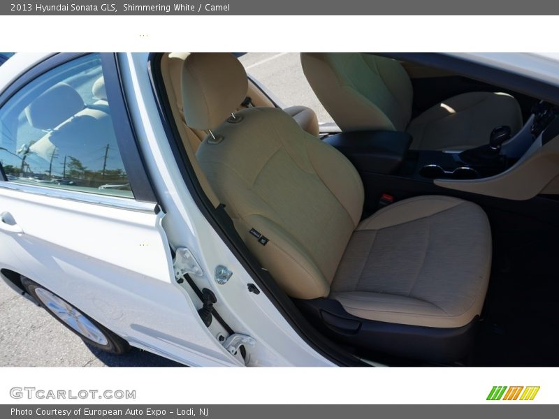 Shimmering White / Camel 2013 Hyundai Sonata GLS