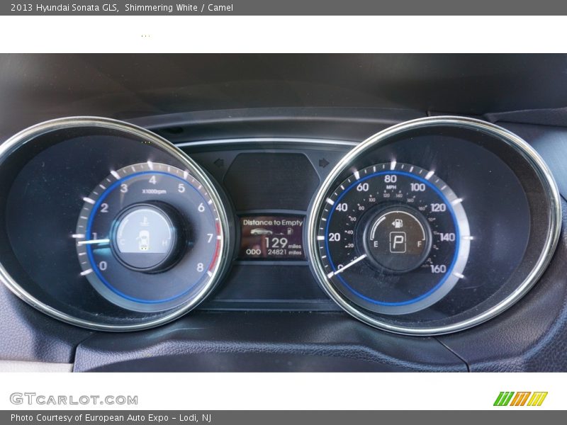 Shimmering White / Camel 2013 Hyundai Sonata GLS