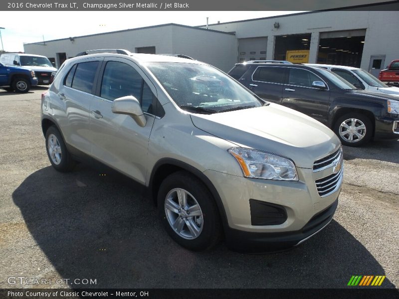 Champagne Silver Metallic / Jet Black 2016 Chevrolet Trax LT