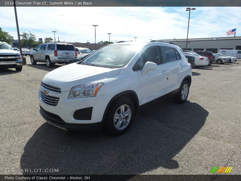 Summit White / Jet Black 2016 Chevrolet Trax LT