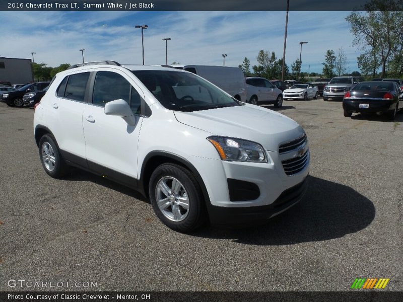 Summit White / Jet Black 2016 Chevrolet Trax LT