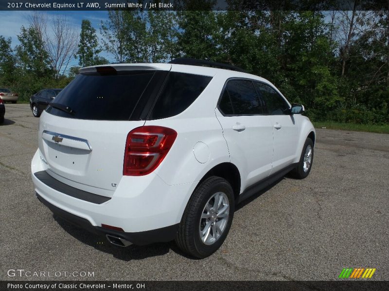 Summit White / Jet Black 2017 Chevrolet Equinox LT AWD