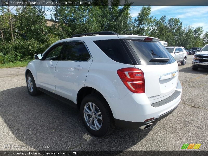 Summit White / Jet Black 2017 Chevrolet Equinox LT AWD