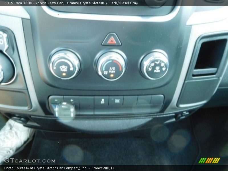 Granite Crystal Metallic / Black/Diesel Gray 2015 Ram 1500 Express Crew Cab