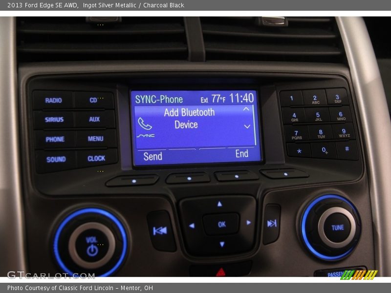 Ingot Silver Metallic / Charcoal Black 2013 Ford Edge SE AWD
