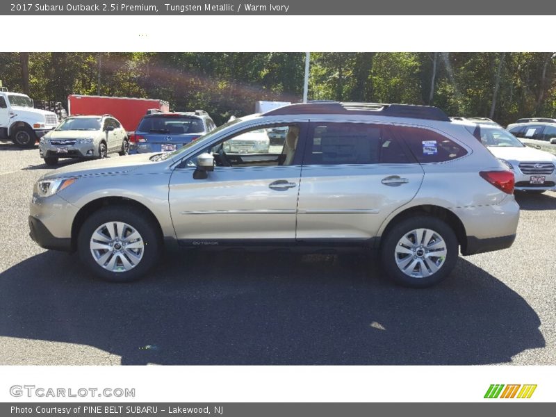 Tungsten Metallic / Warm Ivory 2017 Subaru Outback 2.5i Premium