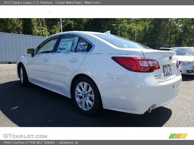 Crystal White Pearl / Warm Ivory 2017 Subaru Legacy 2.5i Premium