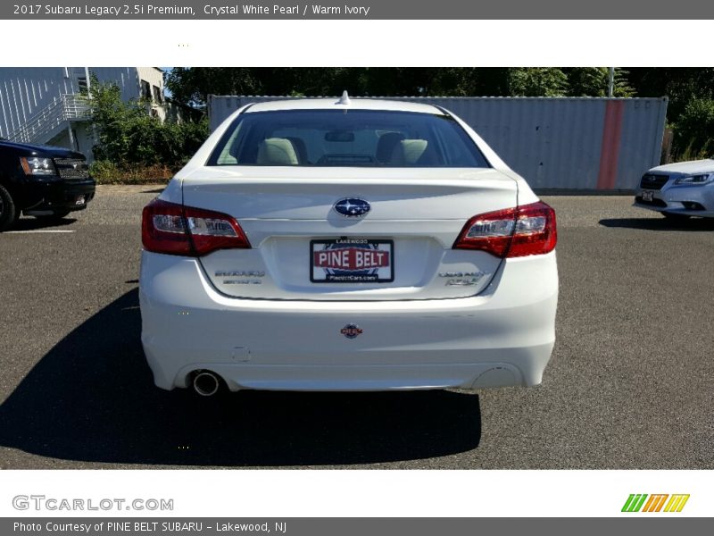 Crystal White Pearl / Warm Ivory 2017 Subaru Legacy 2.5i Premium