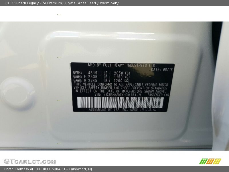 Crystal White Pearl / Warm Ivory 2017 Subaru Legacy 2.5i Premium