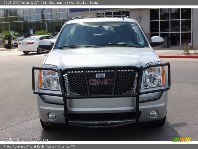 Champagne Silver Metallic / Ebony 2013 GMC Yukon XL SLT 4x4