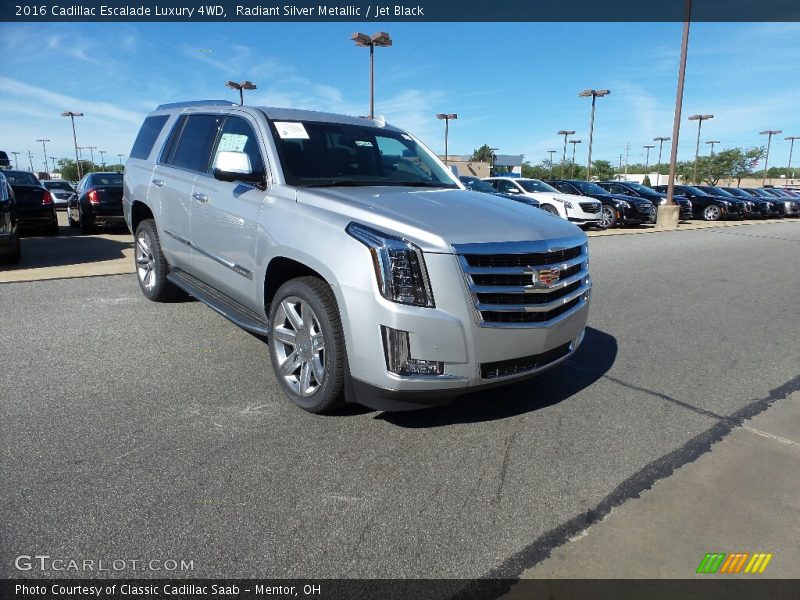 Front 3/4 View of 2016 Escalade Luxury 4WD