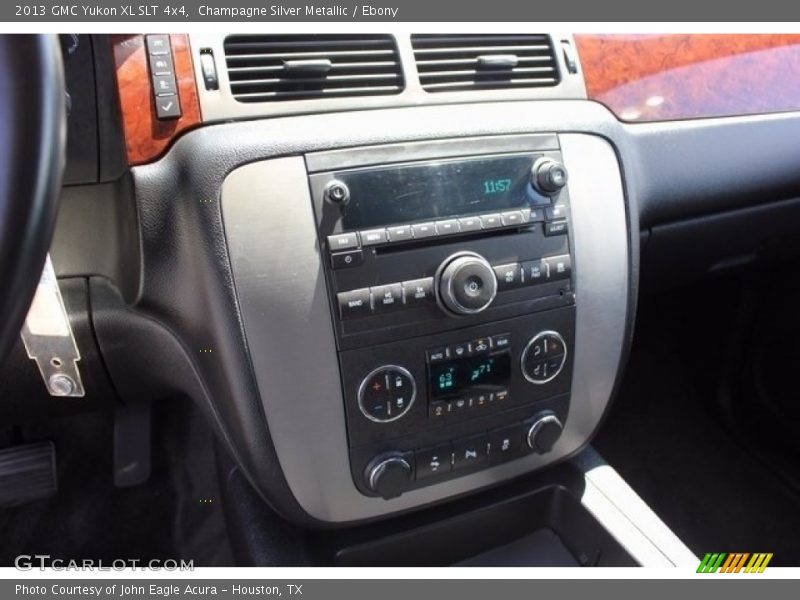 Champagne Silver Metallic / Ebony 2013 GMC Yukon XL SLT 4x4