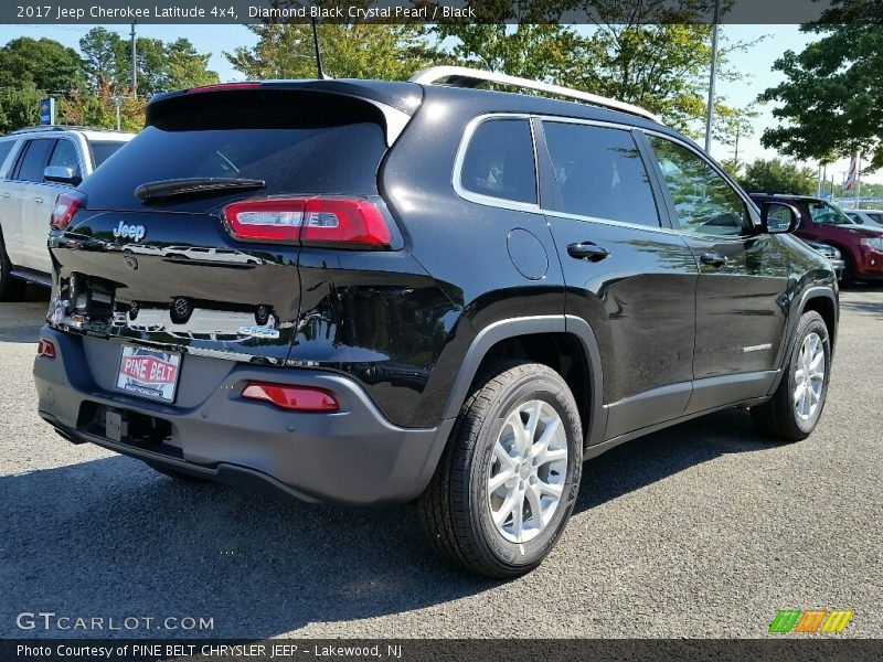 Diamond Black Crystal Pearl / Black 2017 Jeep Cherokee Latitude 4x4