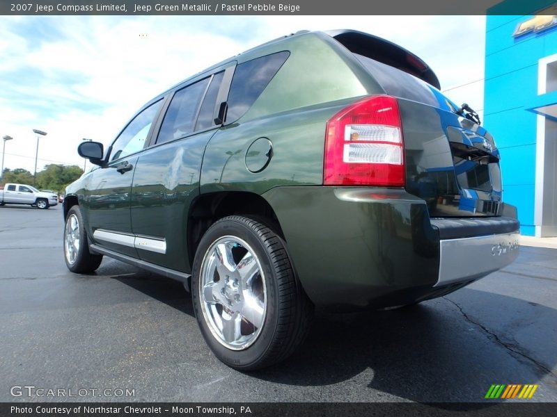 Jeep Green Metallic / Pastel Pebble Beige 2007 Jeep Compass Limited