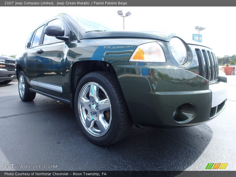 Jeep Green Metallic / Pastel Pebble Beige 2007 Jeep Compass Limited
