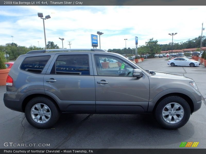 Titanium Silver / Gray 2009 Kia Borrego LX V6 4x4