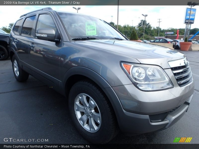 Titanium Silver / Gray 2009 Kia Borrego LX V6 4x4