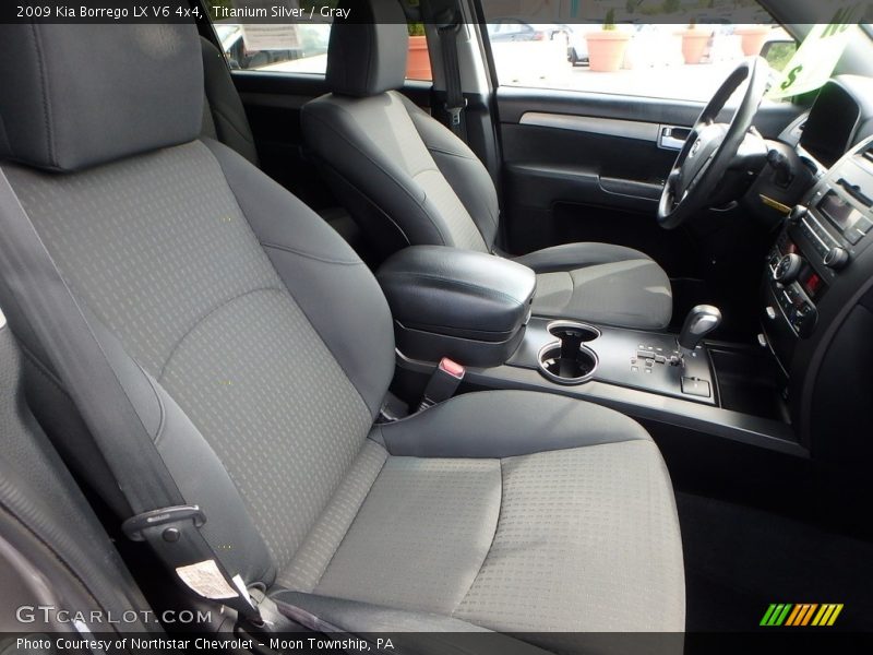 Titanium Silver / Gray 2009 Kia Borrego LX V6 4x4