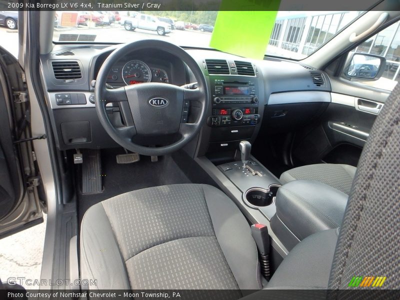 Titanium Silver / Gray 2009 Kia Borrego LX V6 4x4