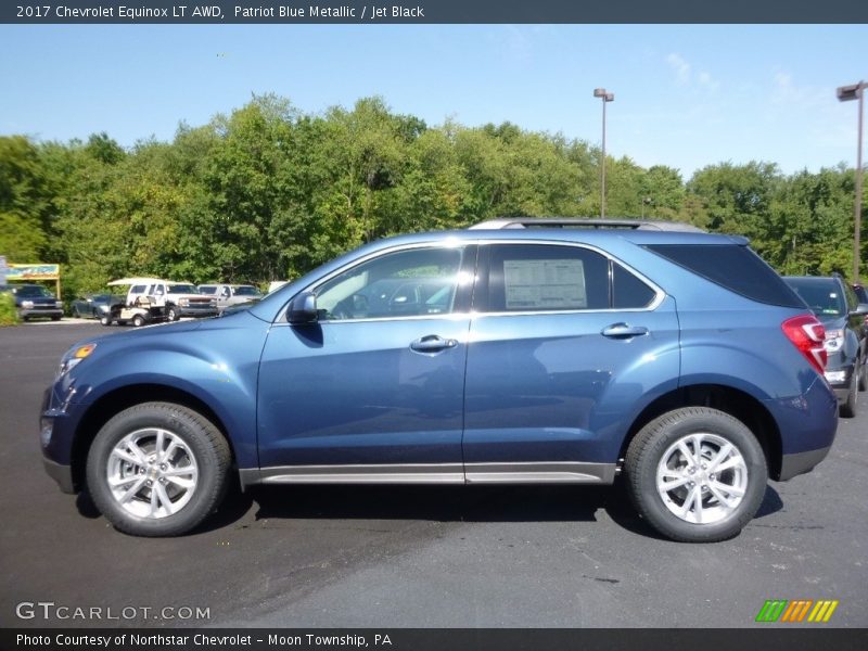 Patriot Blue Metallic / Jet Black 2017 Chevrolet Equinox LT AWD