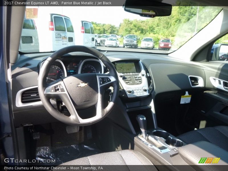Patriot Blue Metallic / Jet Black 2017 Chevrolet Equinox LT AWD