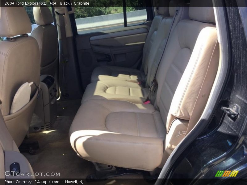 Black / Graphite 2004 Ford Explorer XLT 4x4