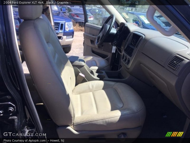Black / Graphite 2004 Ford Explorer XLT 4x4
