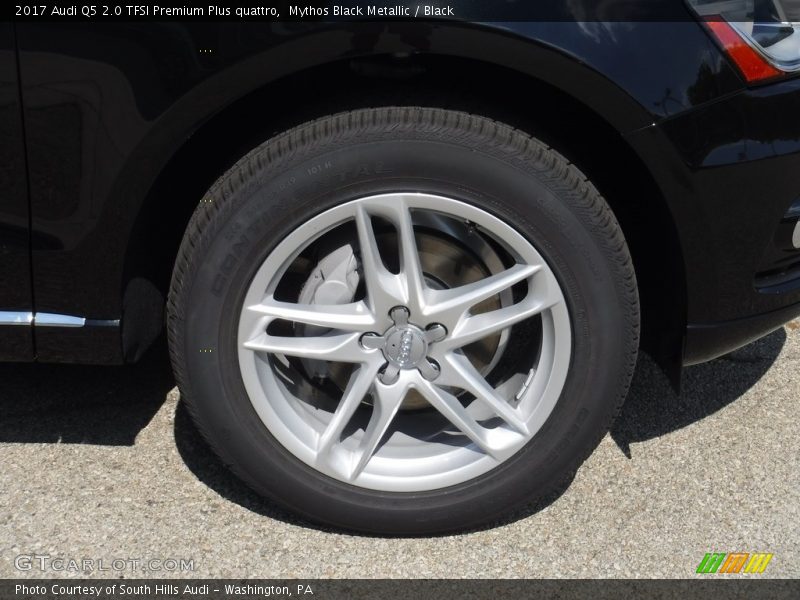 Mythos Black Metallic / Black 2017 Audi Q5 2.0 TFSI Premium Plus quattro