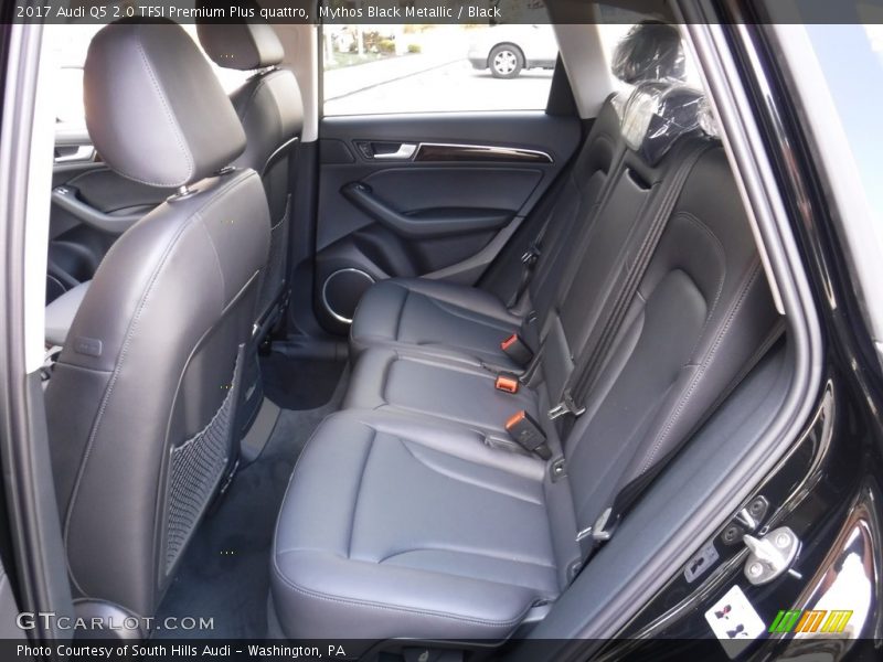 Mythos Black Metallic / Black 2017 Audi Q5 2.0 TFSI Premium Plus quattro
