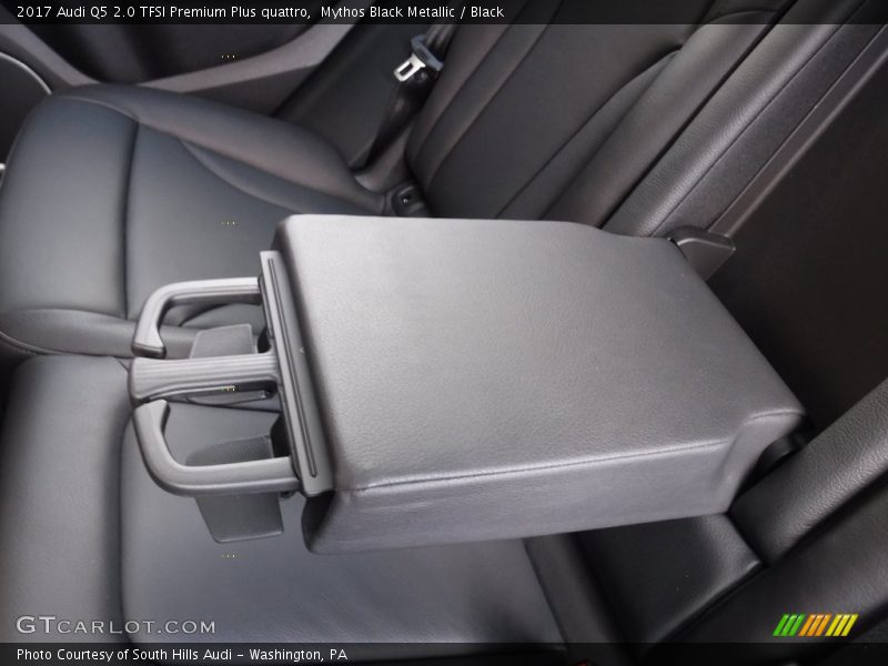 Mythos Black Metallic / Black 2017 Audi Q5 2.0 TFSI Premium Plus quattro