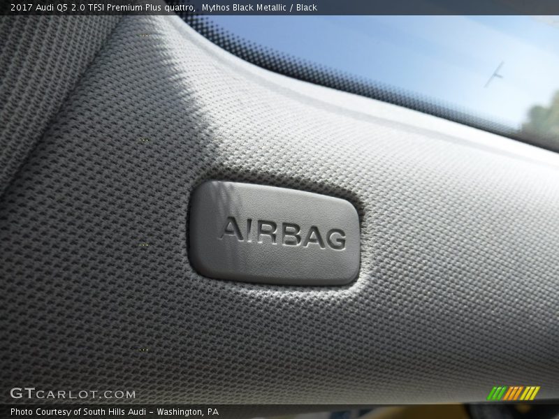 Mythos Black Metallic / Black 2017 Audi Q5 2.0 TFSI Premium Plus quattro