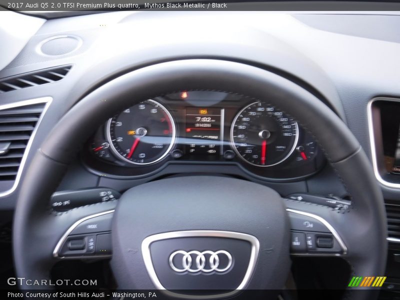 Mythos Black Metallic / Black 2017 Audi Q5 2.0 TFSI Premium Plus quattro