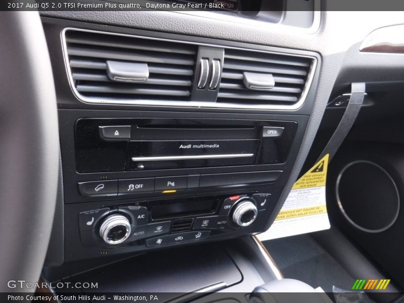 Daytona Gray Pearl / Black 2017 Audi Q5 2.0 TFSI Premium Plus quattro