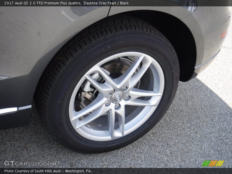 Daytona Gray Pearl / Black 2017 Audi Q5 2.0 TFSI Premium Plus quattro