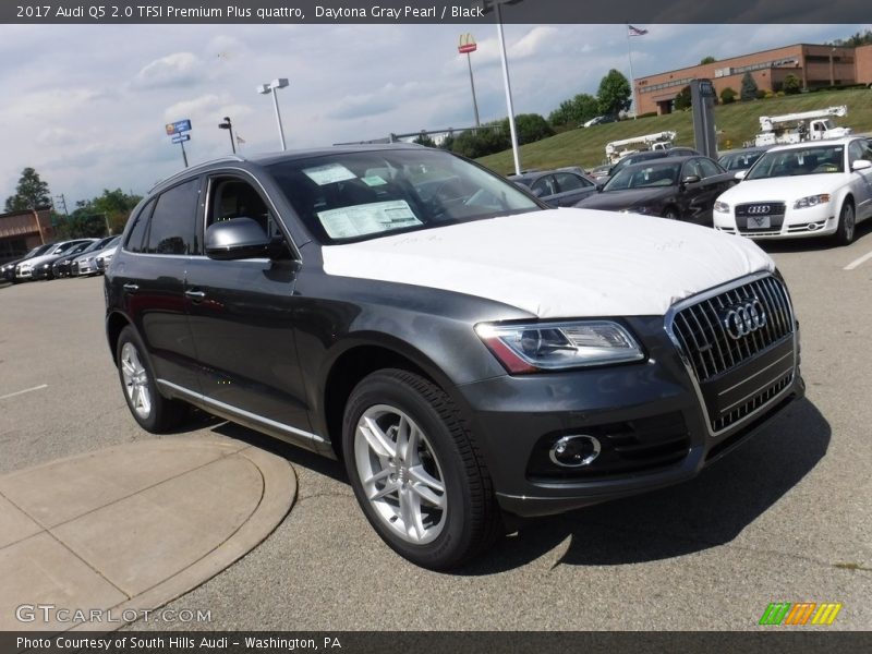 Daytona Gray Pearl / Black 2017 Audi Q5 2.0 TFSI Premium Plus quattro