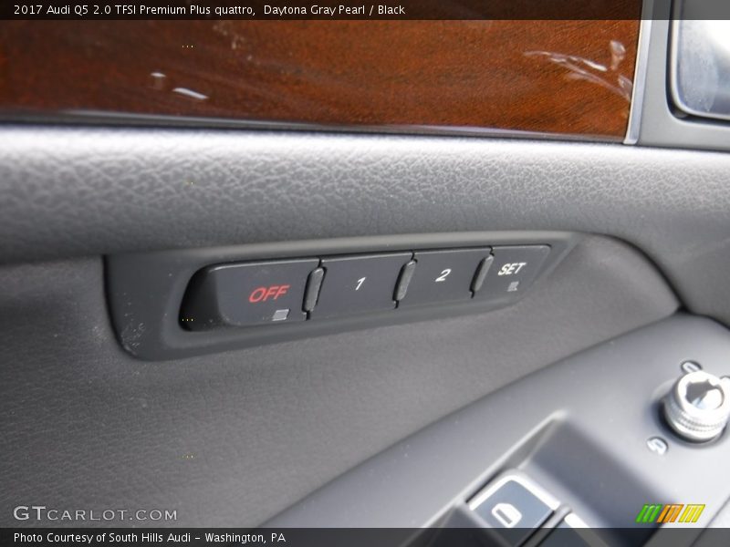 Daytona Gray Pearl / Black 2017 Audi Q5 2.0 TFSI Premium Plus quattro