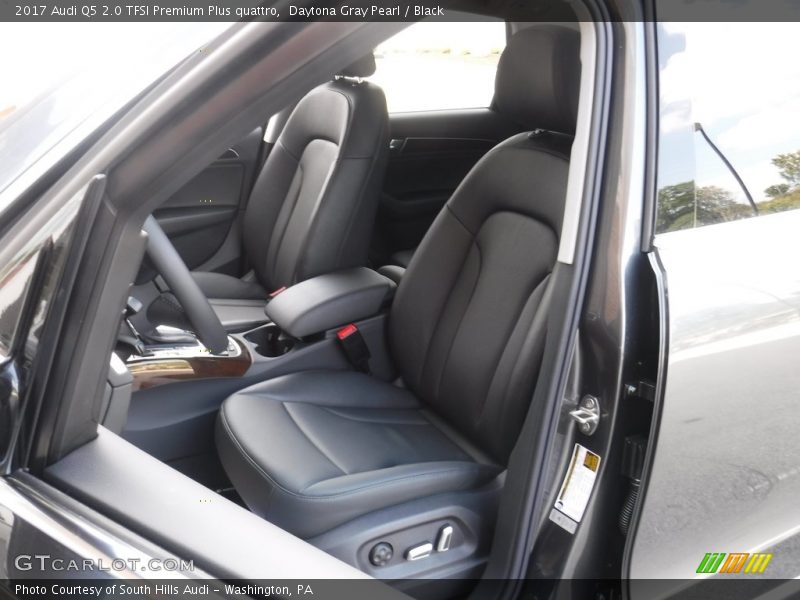Daytona Gray Pearl / Black 2017 Audi Q5 2.0 TFSI Premium Plus quattro